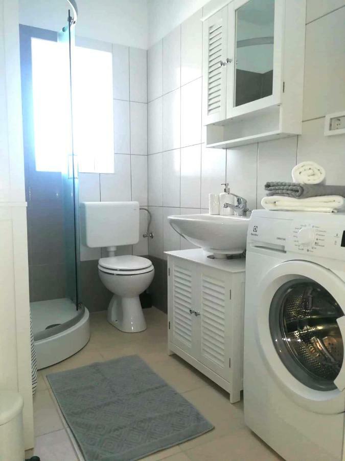 Apartment Seashell Šišan Eksteriør bilde